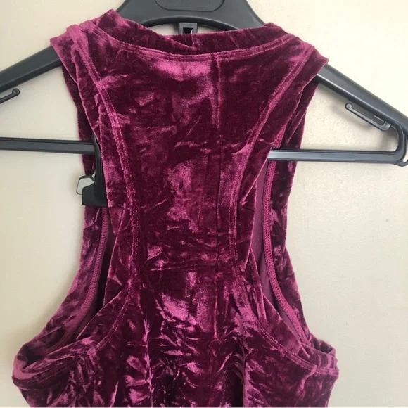 Anthropologie velveteen racerback tank top. - Picture 8 of 10